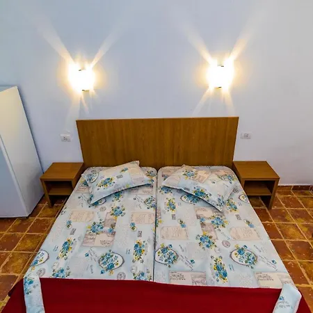 Mioara Parter 3* Venus